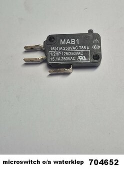 704652(1)